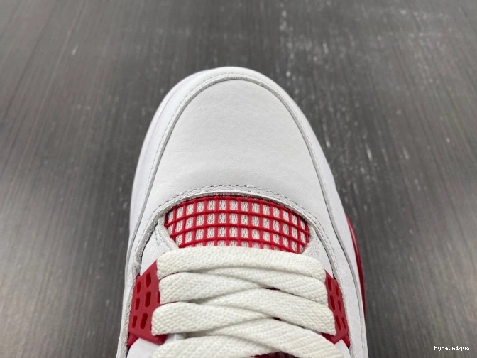 HYPE Jordan Alternate 89 Retro Air 4 308497-106 0814